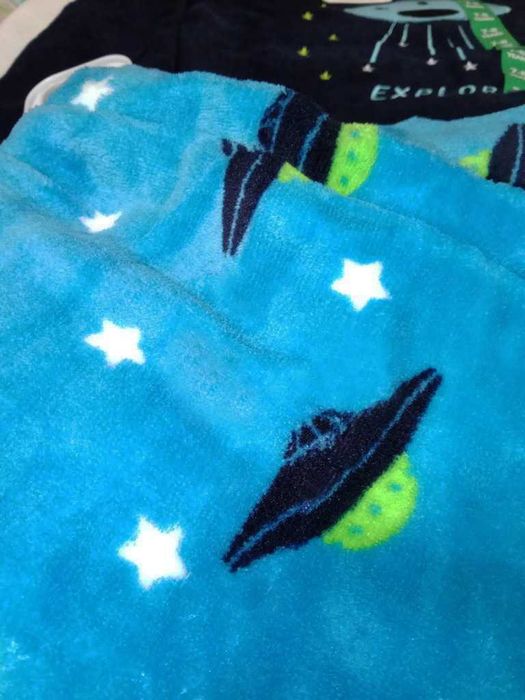 Пижама теплая флисовая летающая тарелка 5-7 лет