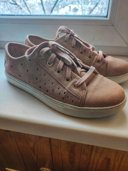 Кроссовки кеды женские