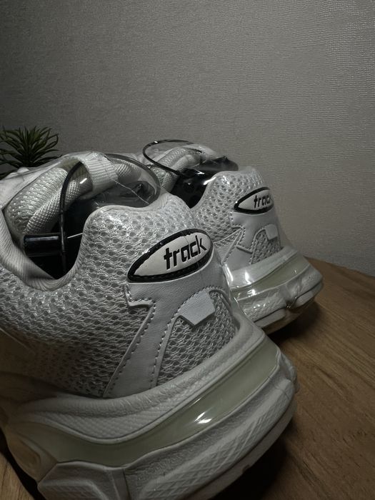Кросівки Balenciaga Track-3 38 білі