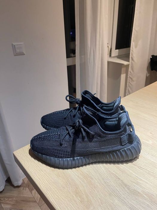 adidas Yeezy boost 350 v2 onyx 44 beluga zebra carbon white black bon