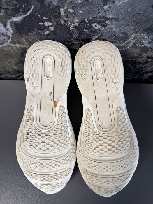 Кросівки чоловічі Nike Air Zoom Upturn SC 45р
