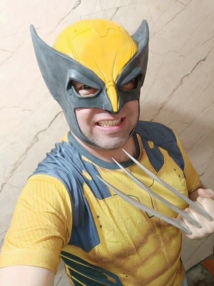 Máscara Wolverine Adulto e Criança