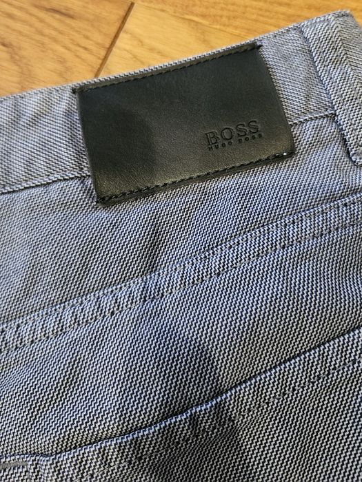Hugo Boss spodnie męskie rozm.  31/32