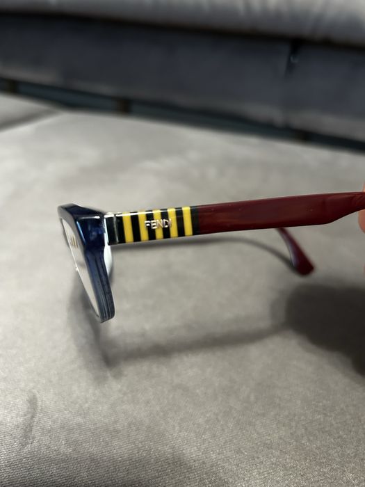 Oprawki okularowe damskie Fendi