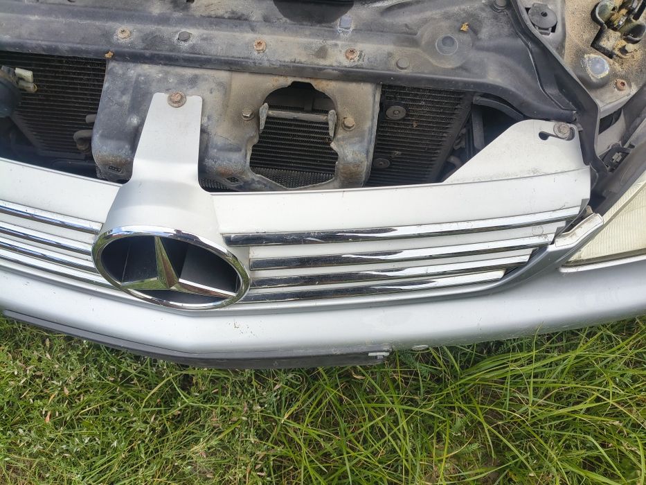 Grill przód Mercedes Benz CLS w219 Atrapa Zderzak Przedlift Wysyłka