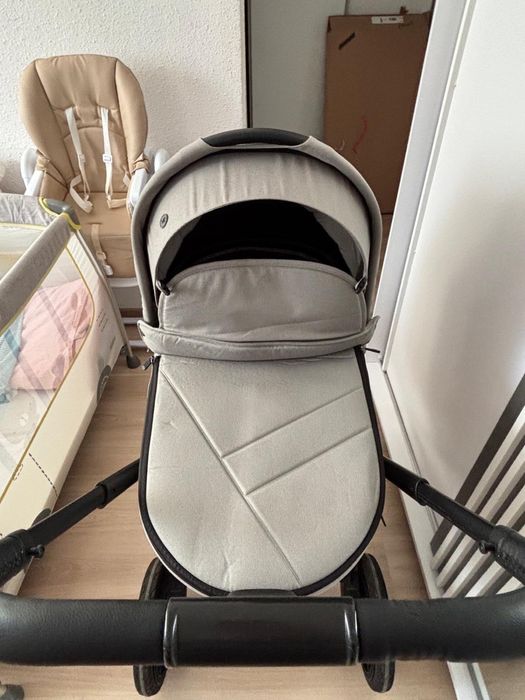 Wózek Muuvo quick 4.0 + fotelik Cybex Cloud G z bazą Isofix