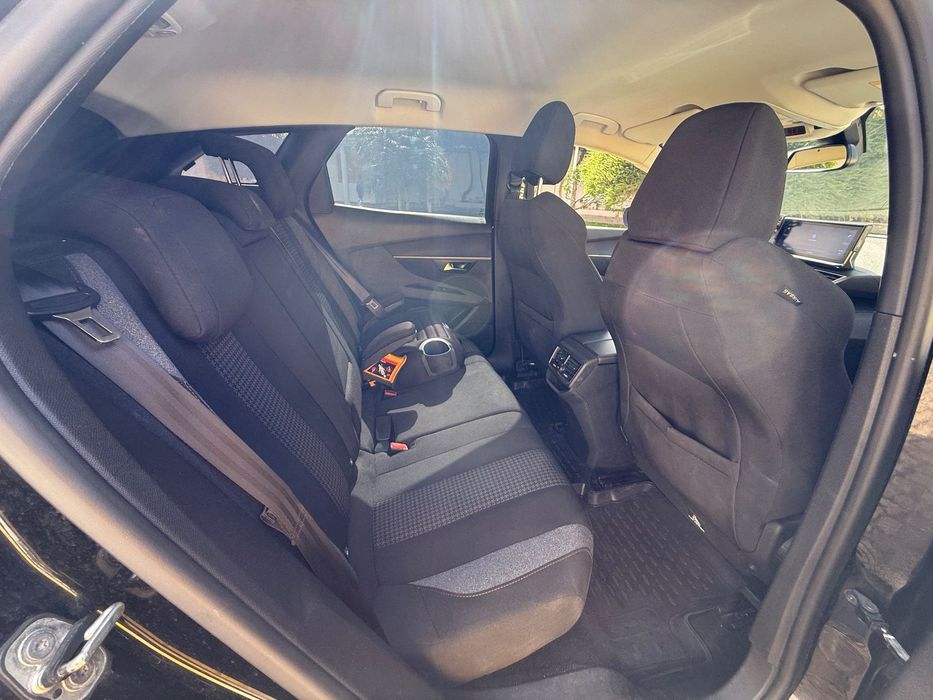 Peugeot 3008 1.5 BlueHDi Style
