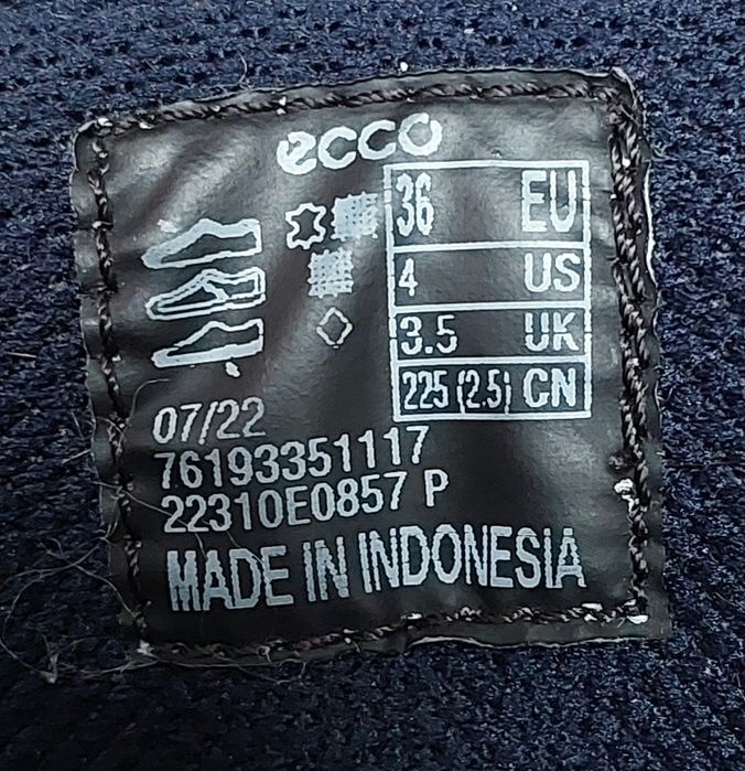 Зимове взуття 36 розмір