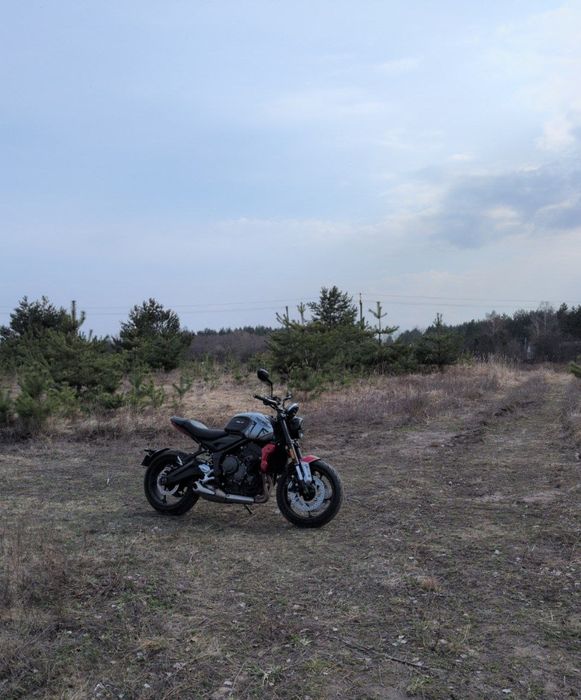 Triumph Trident 660 - 2024 рік