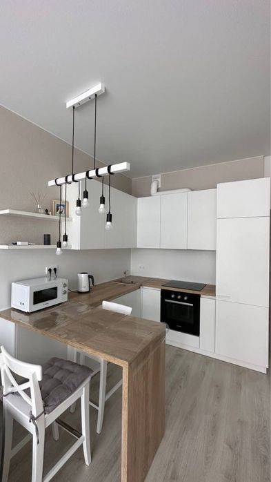 Довгострокова оренда квартири на Печерську Є.Коновальця 36е, безтварин