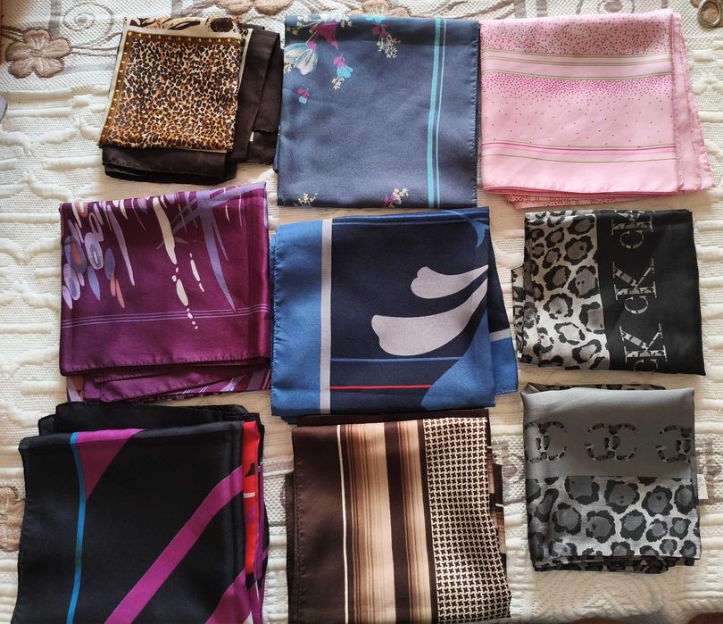 Lenços e cachecois a 1€