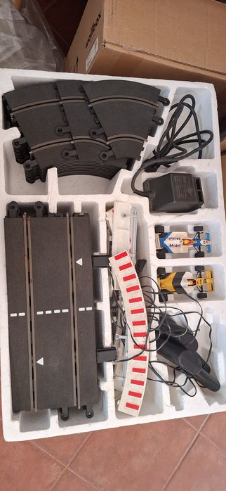 Pista de automoveis SCALETRIX