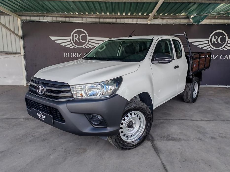 Toyota Hilux 2.4 D-4D 4WD CE 3L