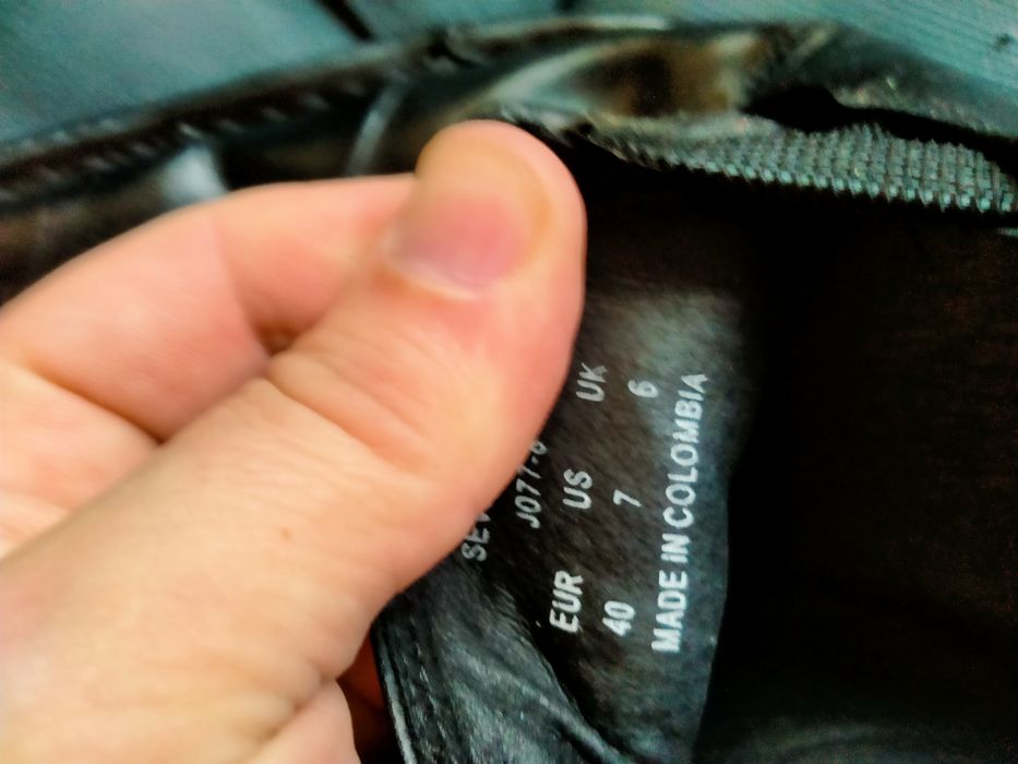 Обувь туфли 40 новые