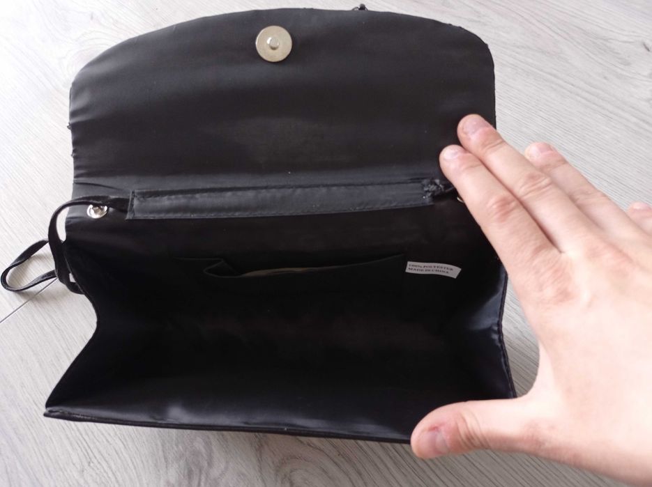 Torebka czarna mała