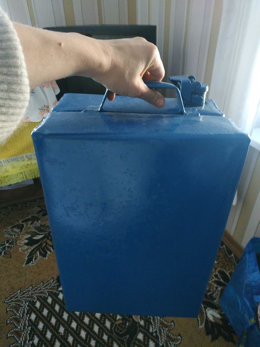 Добротна металева каністра на 20літрів з товстими стінками часів 70-х