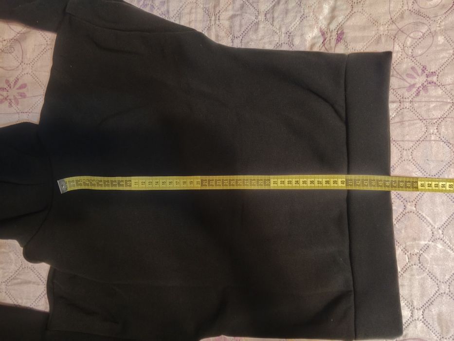 Продам теплий  костюм на дівчинку