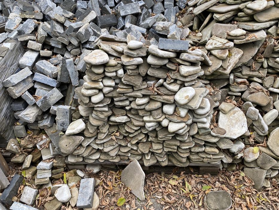 Плитка / камінь пісчаник обвалований б/у