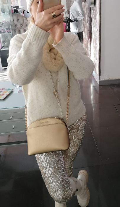 Mala Michael Kors dourada