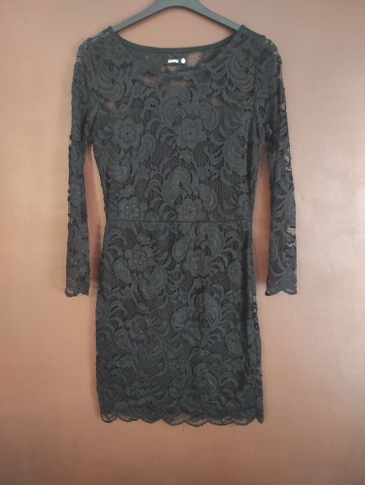Sukienka mała czarna sinsay S z długim rękawem mini koronkowa