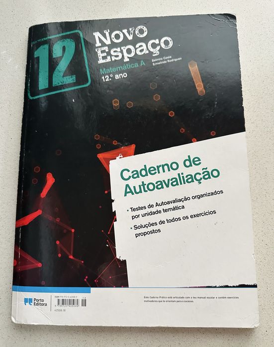 Caderno prático e de autoavaliação / atividades / exercícios Matemática A “NOVO ESPAÇO” 12.º ano