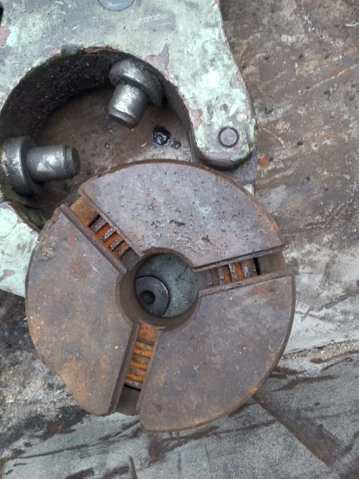 Продам Патрон токарного станка