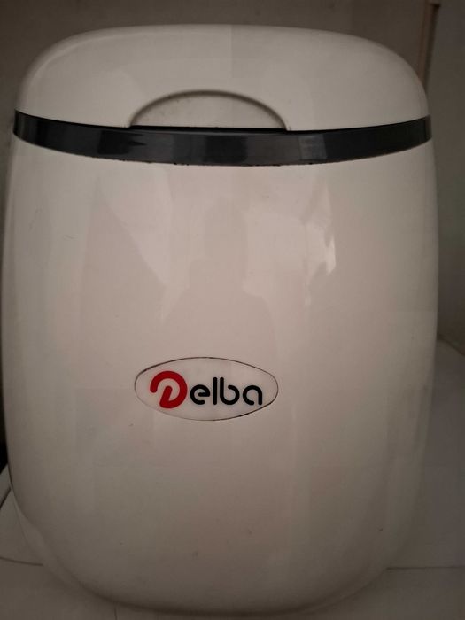 Maquina de fazer gelo