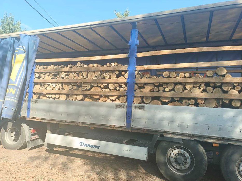Продам дрова оптом. Метровые, двухметровые. Доставка.