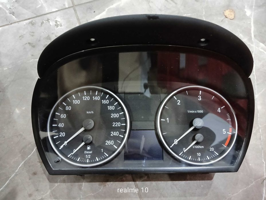 Licznik BMW E90 2.0D