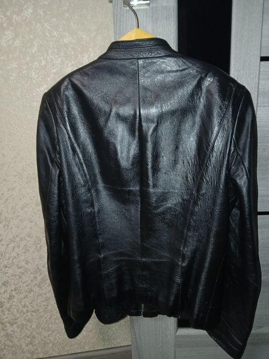Продам шкіряний піджак
