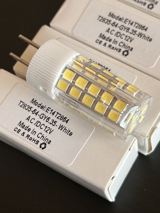 5X Zarowka halogenowa GY6.35 Ciepla biel AC/DC12V 520 lu