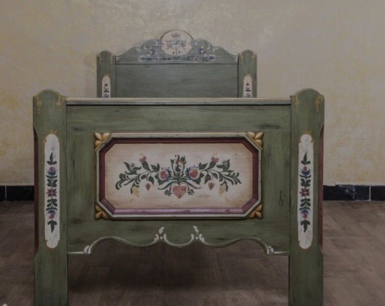 Łozko 190×90  Antyczna rama łóżka z XVIII wieku