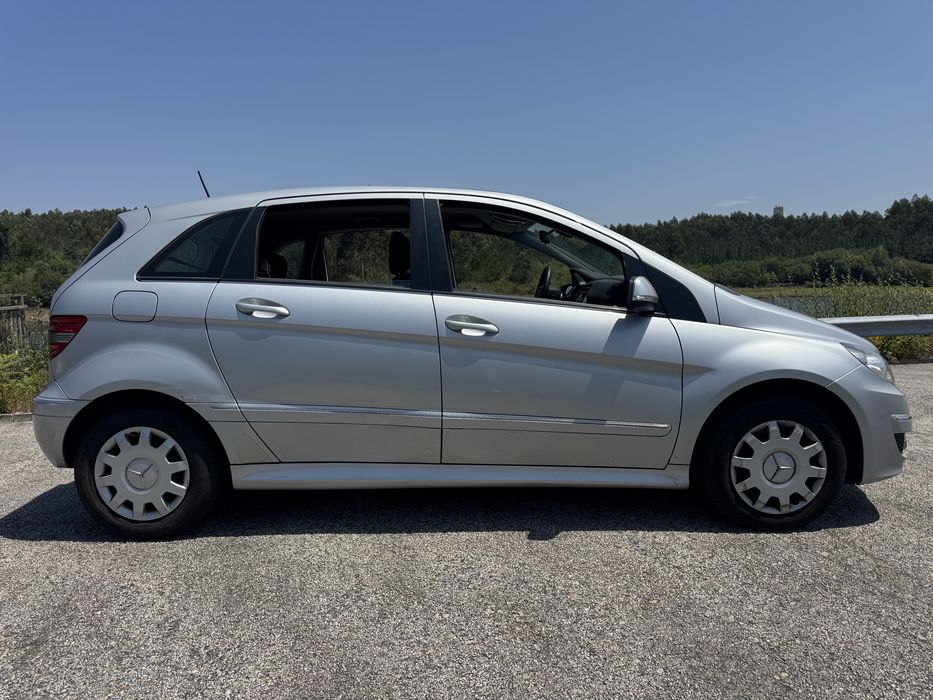 Mercedes-Benz Classe B 150 — fotografia 5