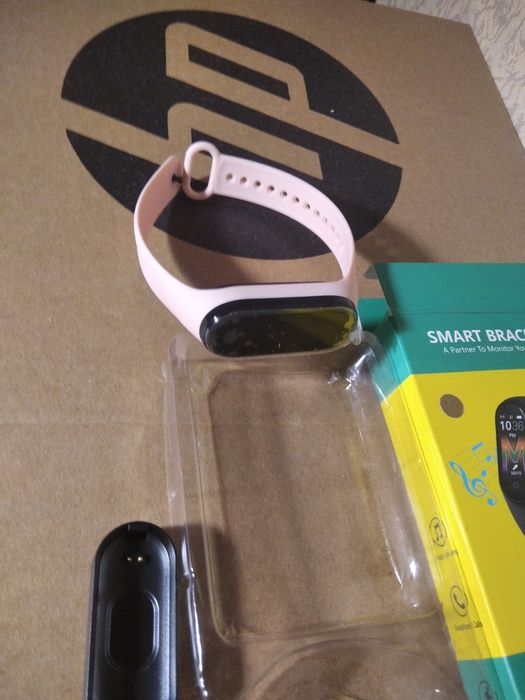 Фитнес браслет,смарт часы М5 Bande - Новые в упаковке