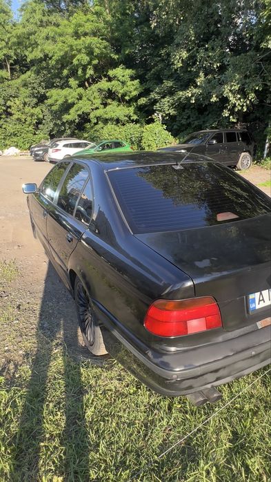 BMW e39 520  1999