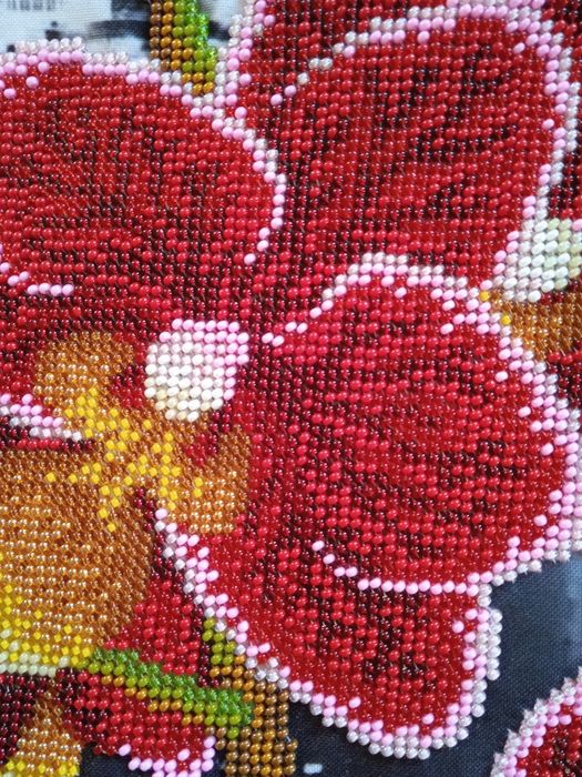 Вишивка чеським бісером