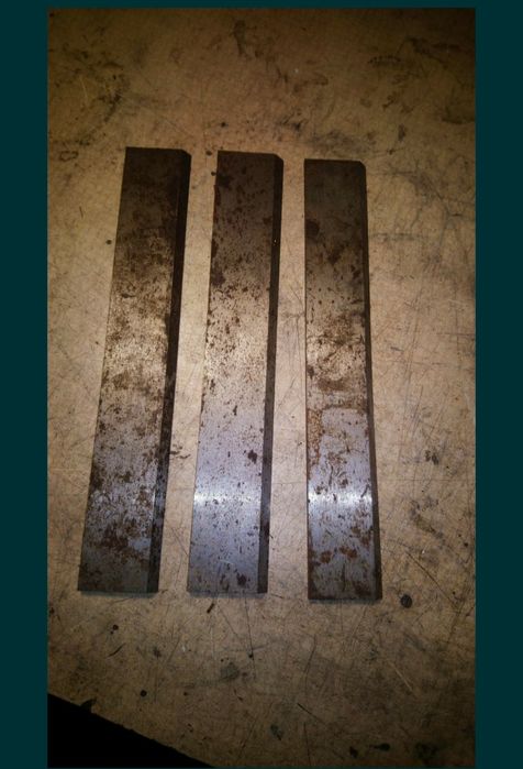 Продам ножі до рейсмуса