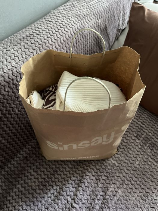 Продам лот речей