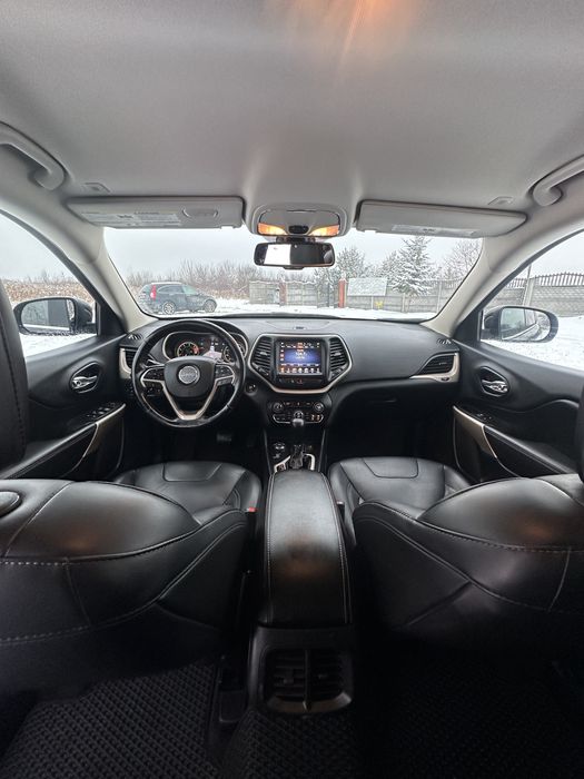 Продам Джип Черокі 2017р 4х4