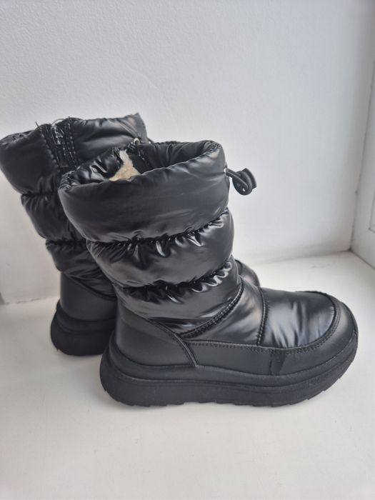 Зимові чоботи дитячі для дівчинки