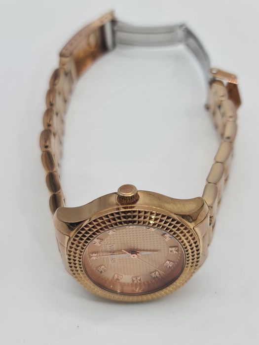 Relógio de Senhora INVICTA 22879