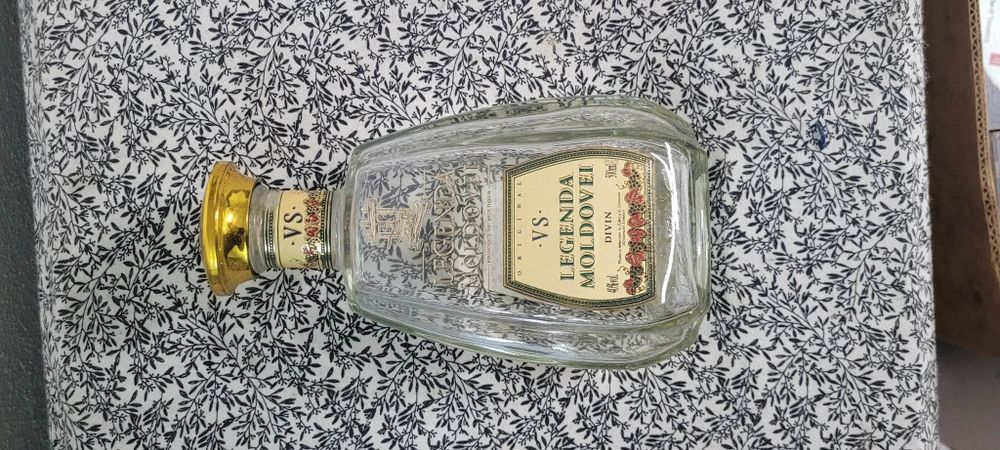 Garrafas de vidro antigas