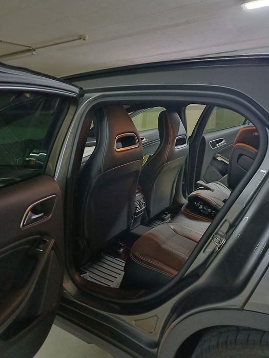 Mercedes-Benz GLA 200 — fotografia 3