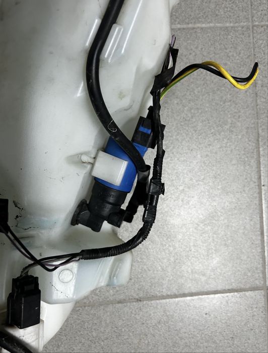 Deposito liquido vidros / parabrisa Jaguar XE