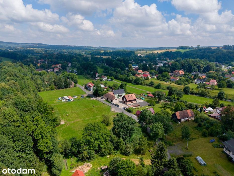 Dom z ogromnym potencjałem | 2 mieszkania | Spokojna okolica