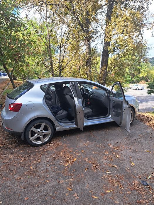 Продам seat Ibiza 2010 р. 1.6. 105 к.с. в хорошій комплектації
