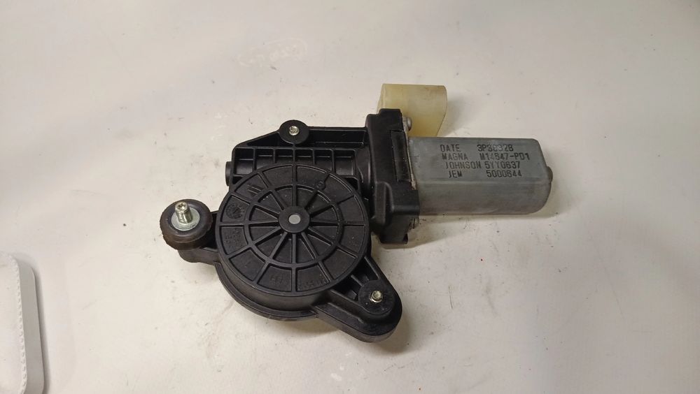 Motor vidro trás esquerdo BMW 3 Touring (F31)