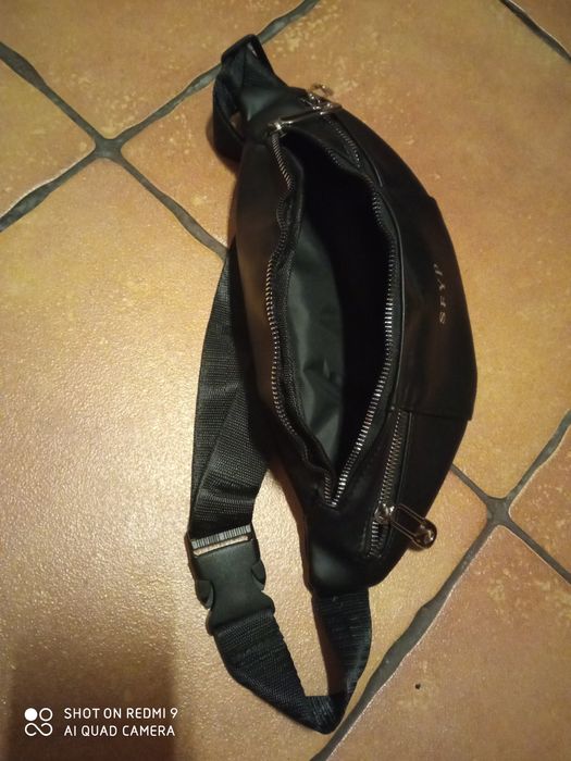 Saszetka nerka shein