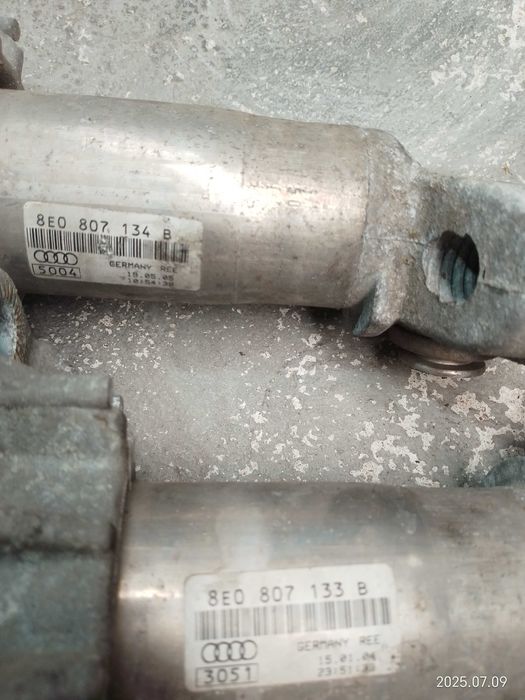 Amortecedor impacto frente drt e esq Audi A4 B6