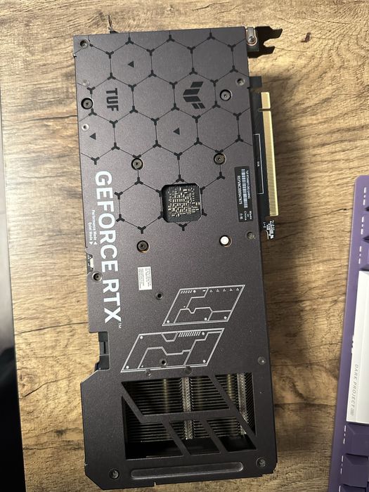 Rtx 4060 ti Asus tuf gaming 8gb